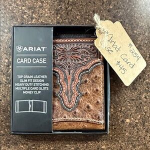 Ariat Distressed Brown Leather Card Holder